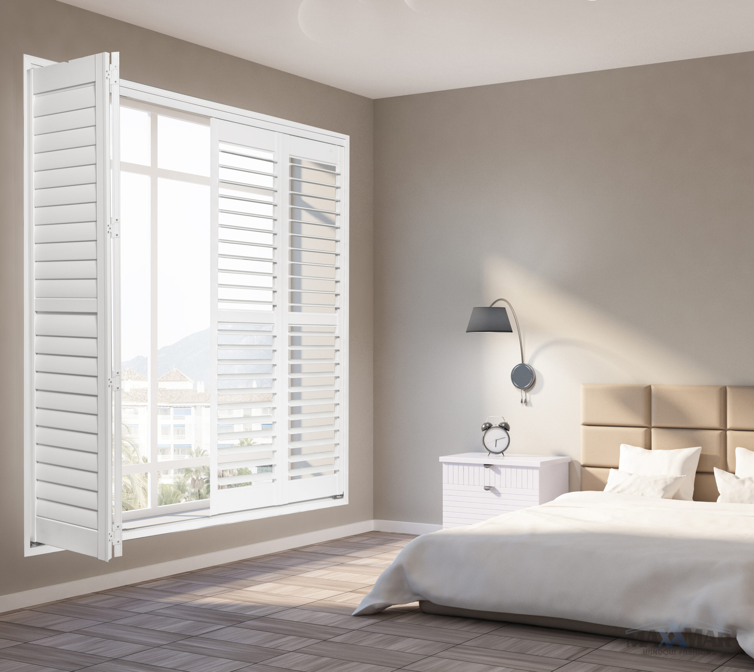 Installation de persiennes en bois et en PVC